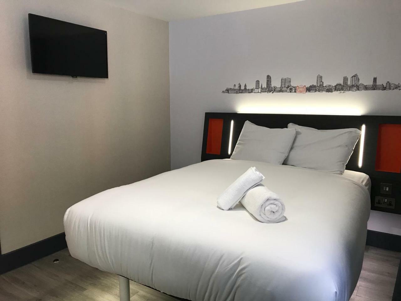 Easyhotel ミルトン・ケインズ エクステリア 写真