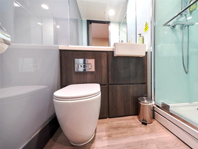 Easyhotel ミルトン・ケインズ エクステリア 写真