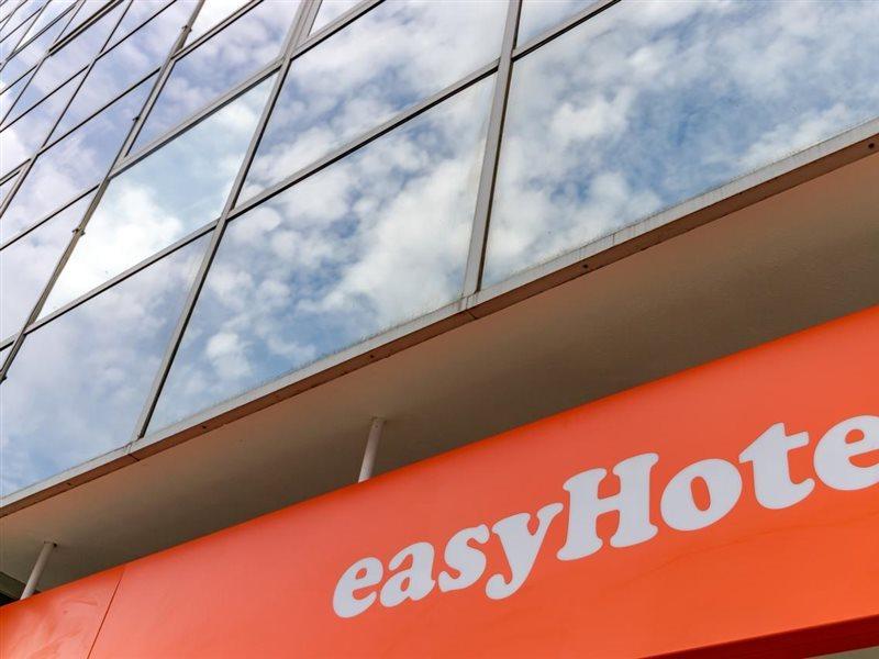 Easyhotel ミルトン・ケインズ エクステリア 写真